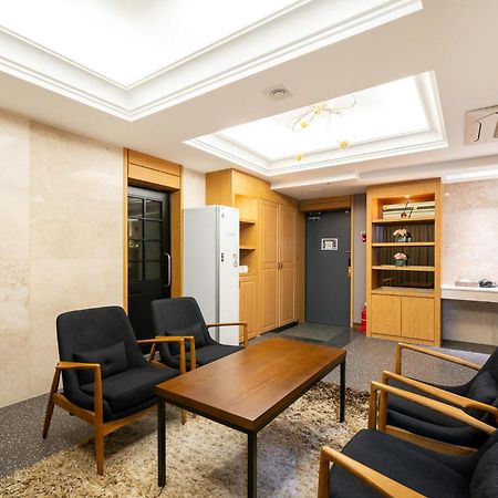 Hotel Artheim Gwangju Metropolitan City Екстериор снимка
