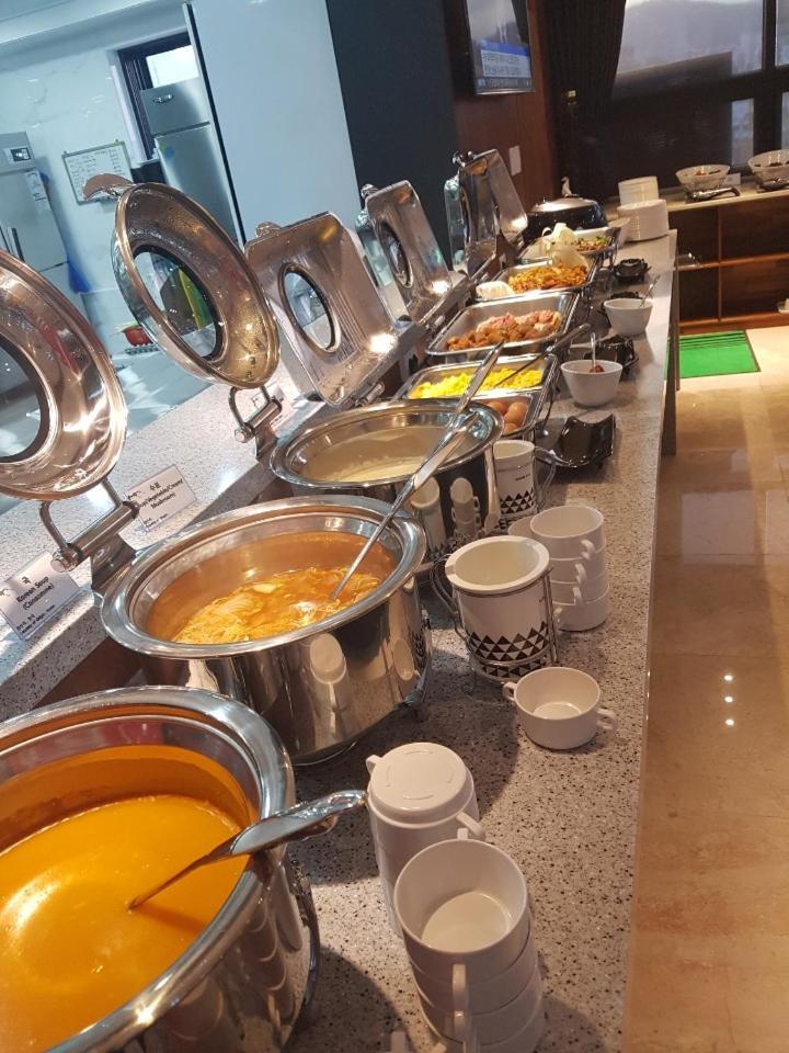 Hotel Artheim Gwangju Metropolitan City Екстериор снимка